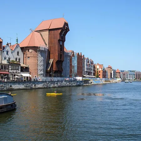 Maya's Flats & 33 - Granaria