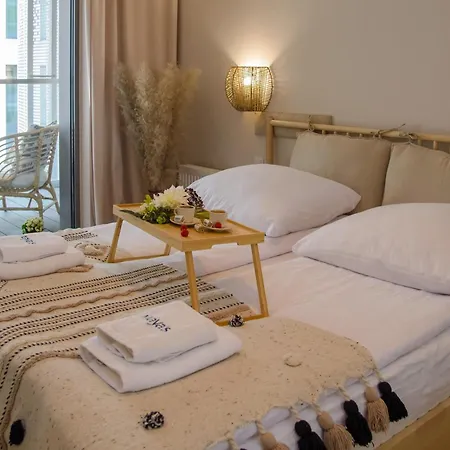 Maya's Flats & 33 - Granaria Lägenhet Gdańsk