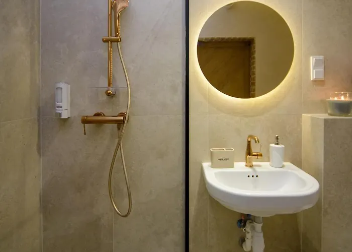 Apartman Maya's Flats & 33 - Granaria