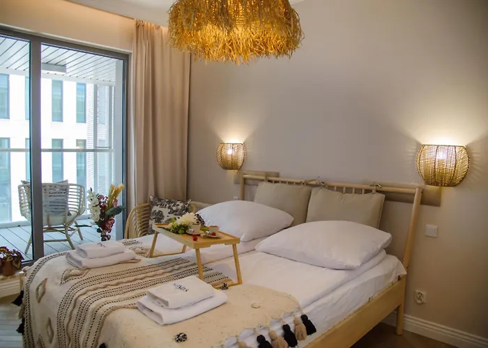 Maya's Flats & 33 - Granaria *